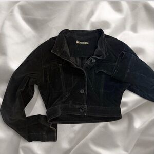 Seductions Women's Black Cropped Velvet Jacket